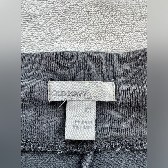 Old Navy Grey Shorts - Picture 2 of 2